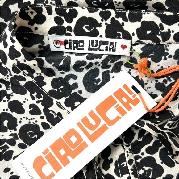 NWT CIAO LUCIA Leopard Short Sleeve Gathered Front Yoke Tie High Neck Crop Top S - Picture 10 of 10